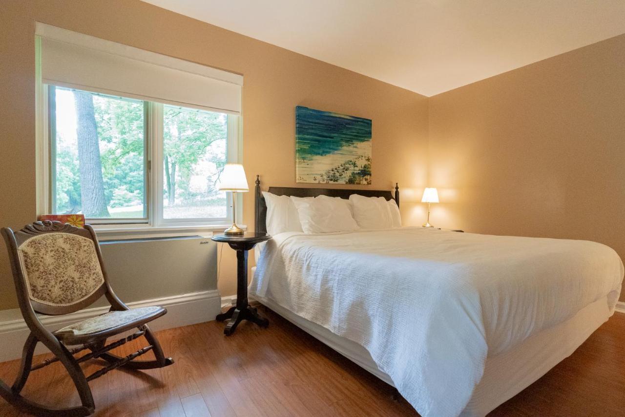 Westover Inn Saint Marys エクステリア 写真