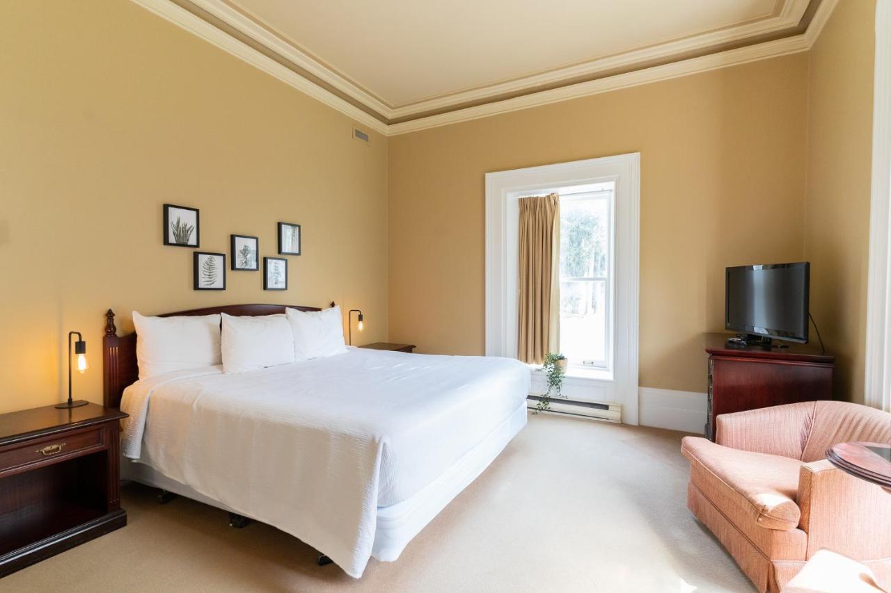 Westover Inn Saint Marys エクステリア 写真
