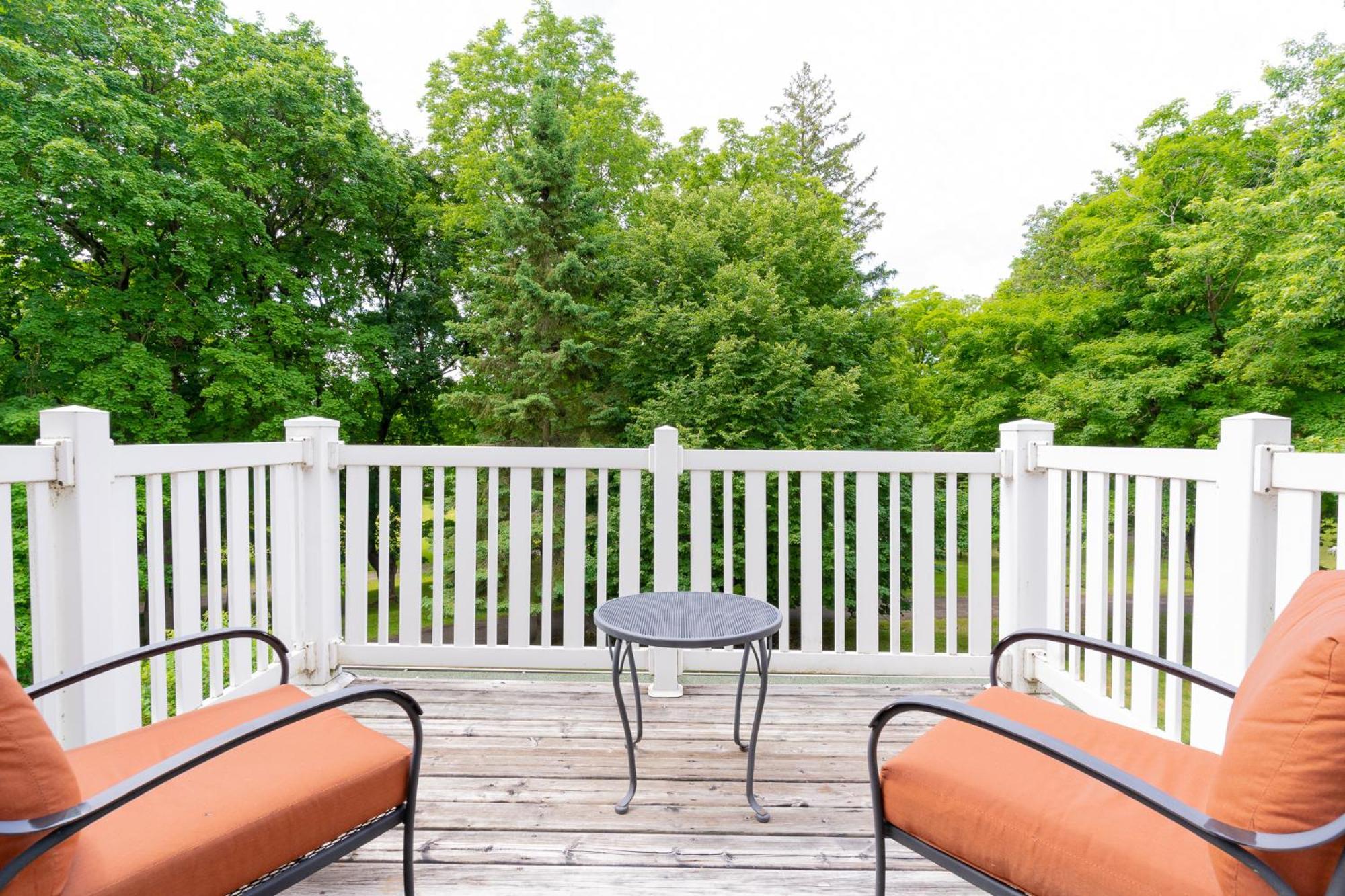 Westover Inn Saint Marys エクステリア 写真