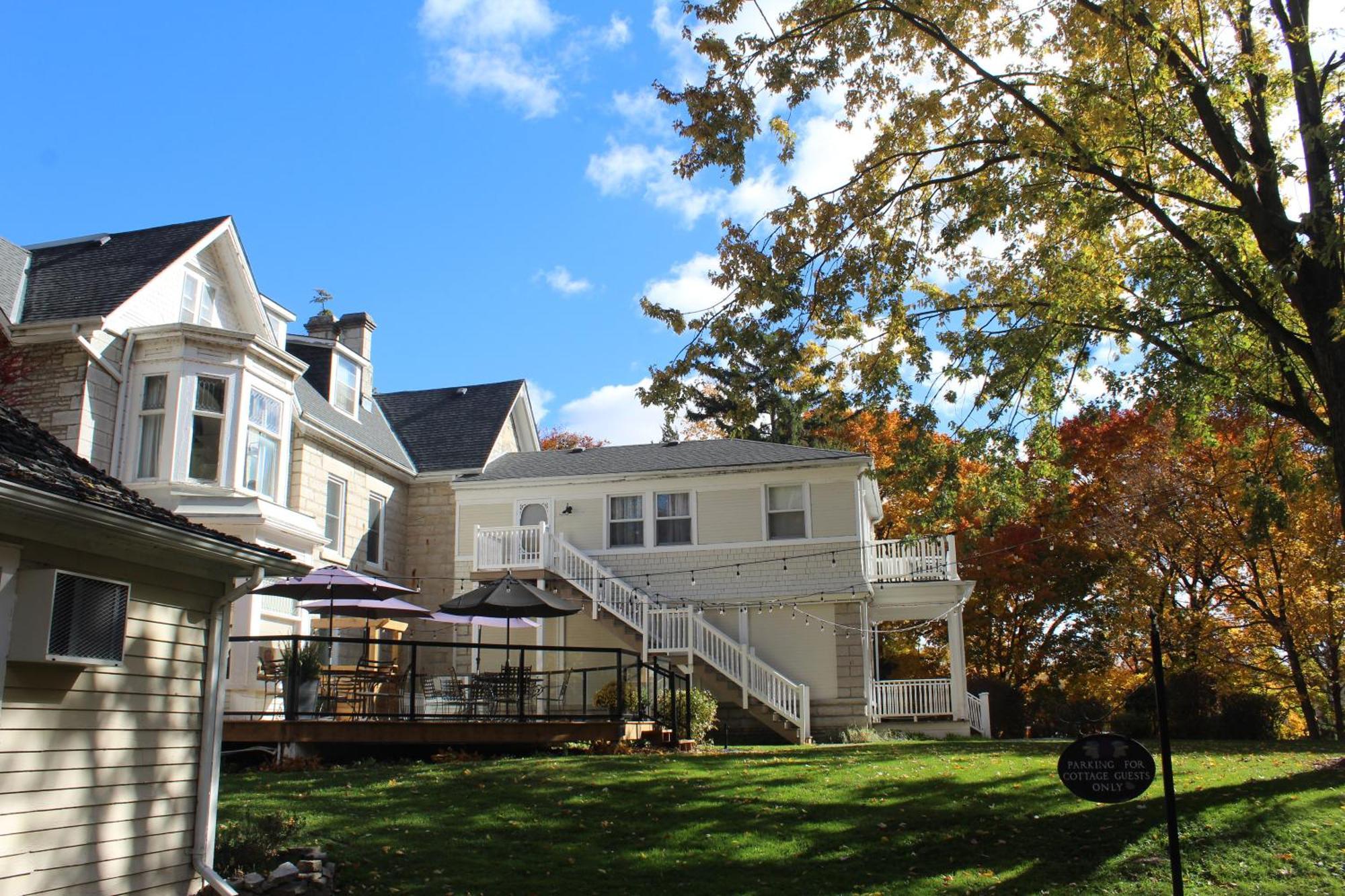 Westover Inn Saint Marys エクステリア 写真