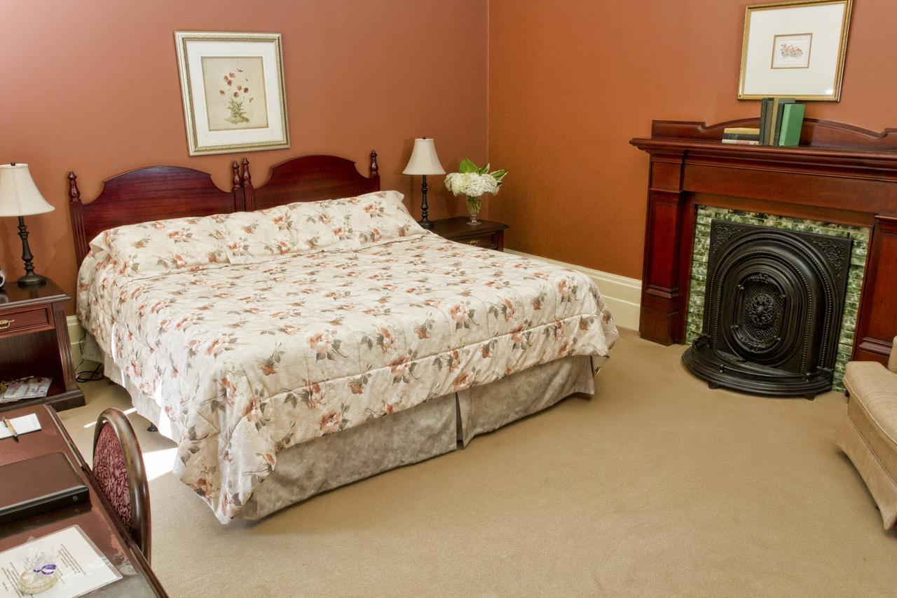 Westover Inn Saint Marys エクステリア 写真