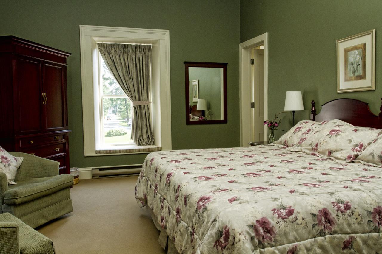 Westover Inn Saint Marys エクステリア 写真
