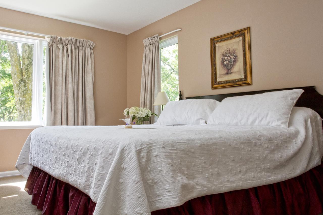 Westover Inn Saint Marys エクステリア 写真