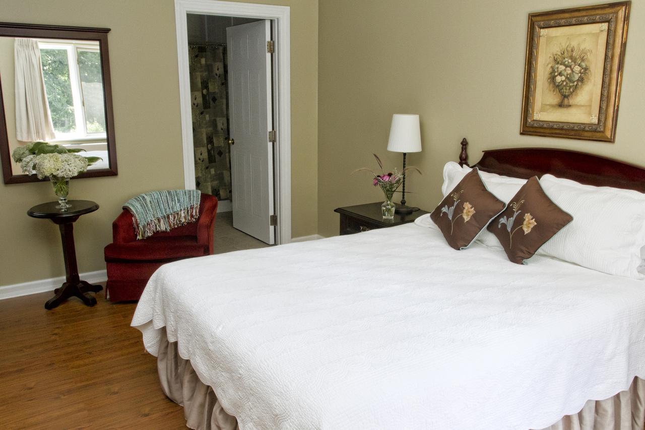 Westover Inn Saint Marys エクステリア 写真